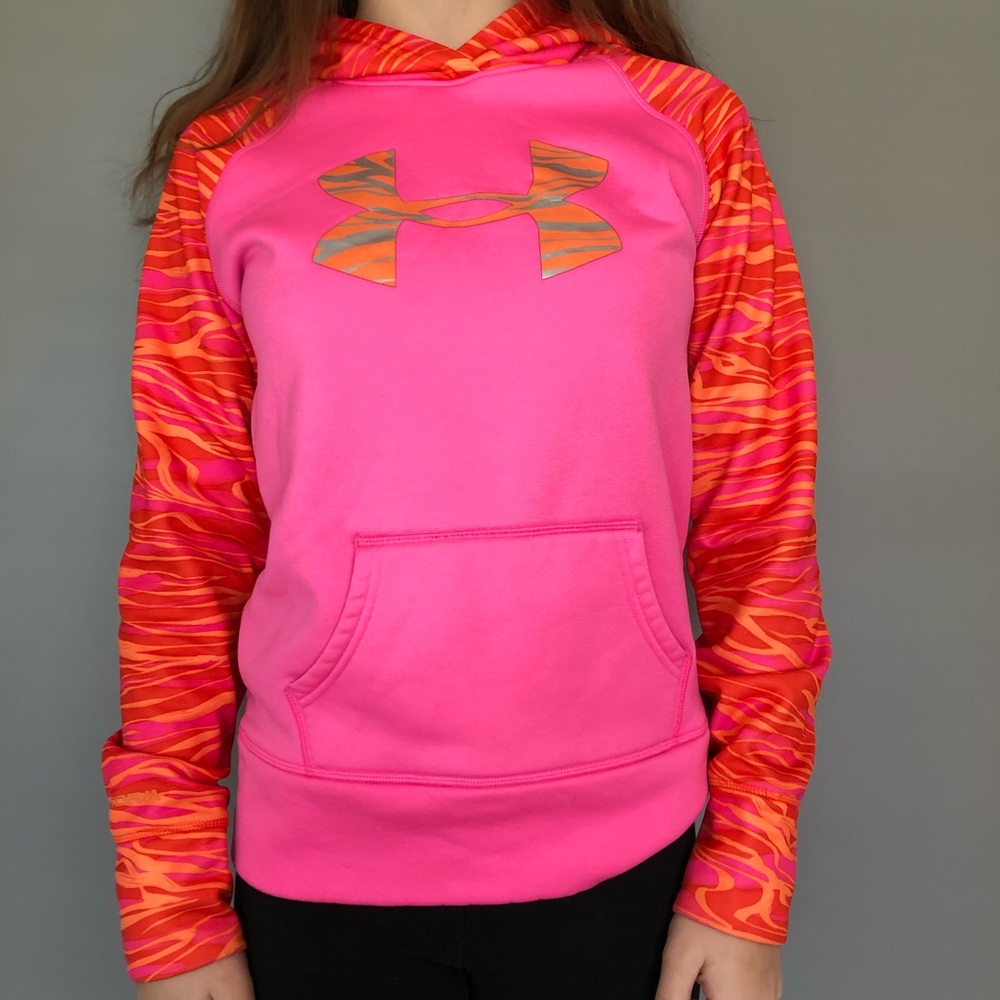 pink under armour athletic sweatshirt